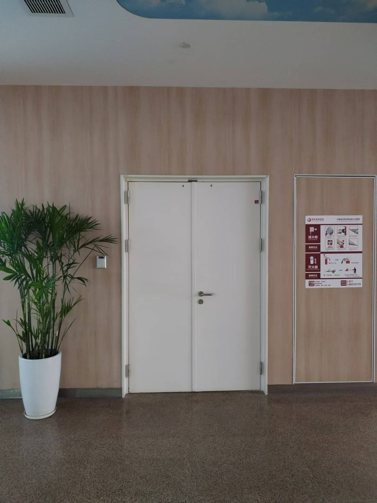 疏散通道防火门